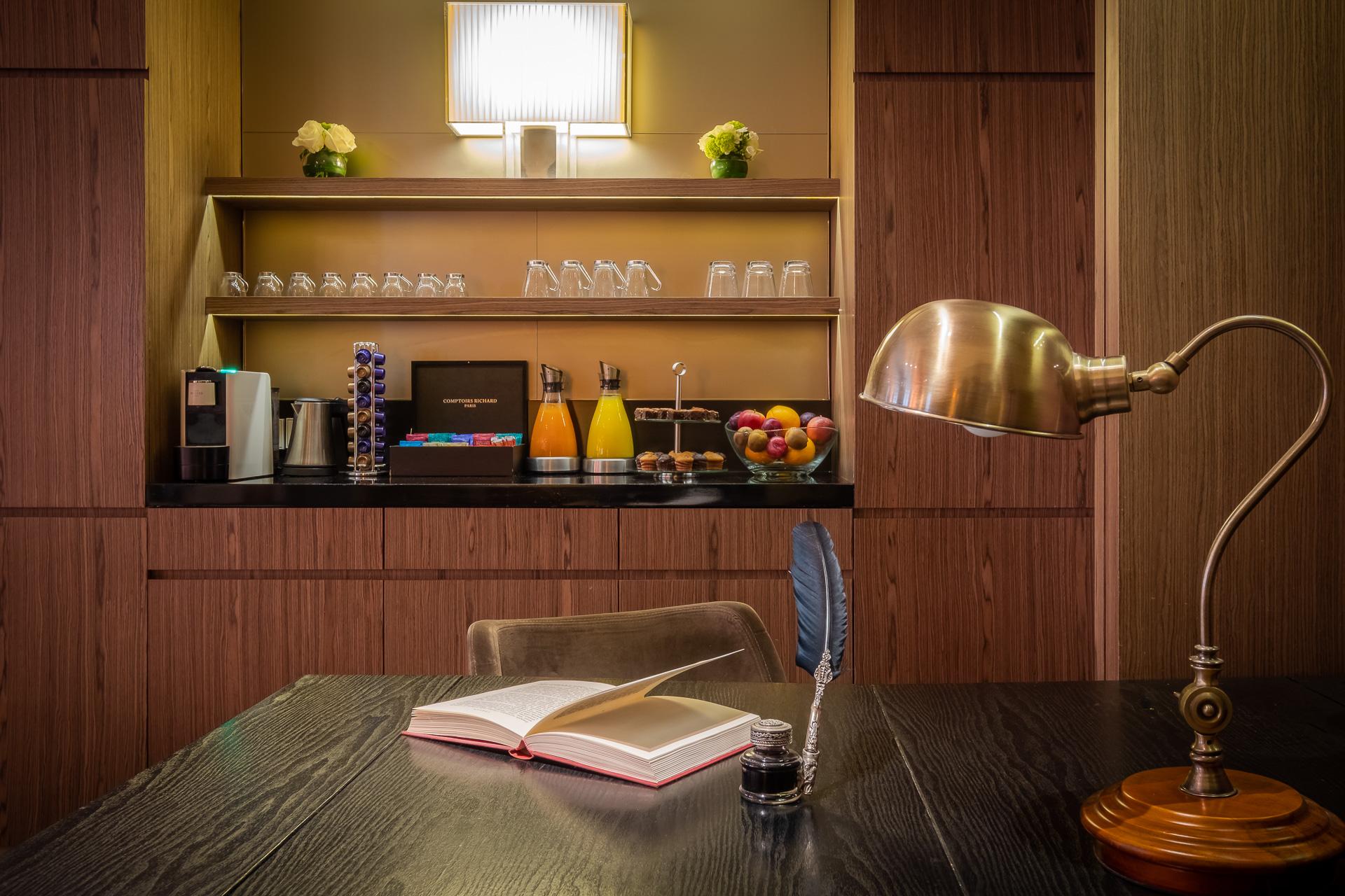 Hotel Le Tourville By Inwood Hotels Paris Exterior photo