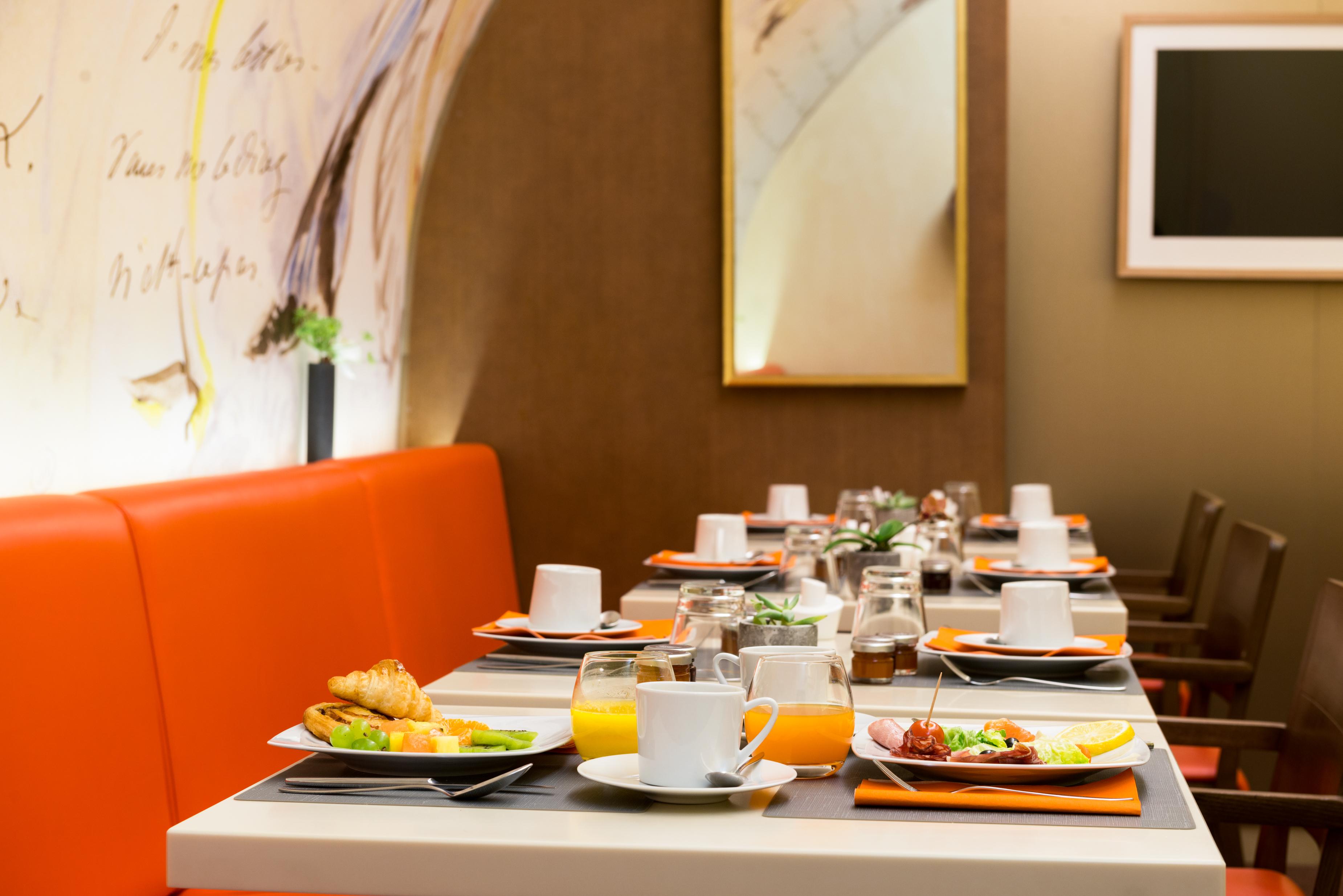 Hotel Le Tourville By Inwood Hotels Paris Exterior photo