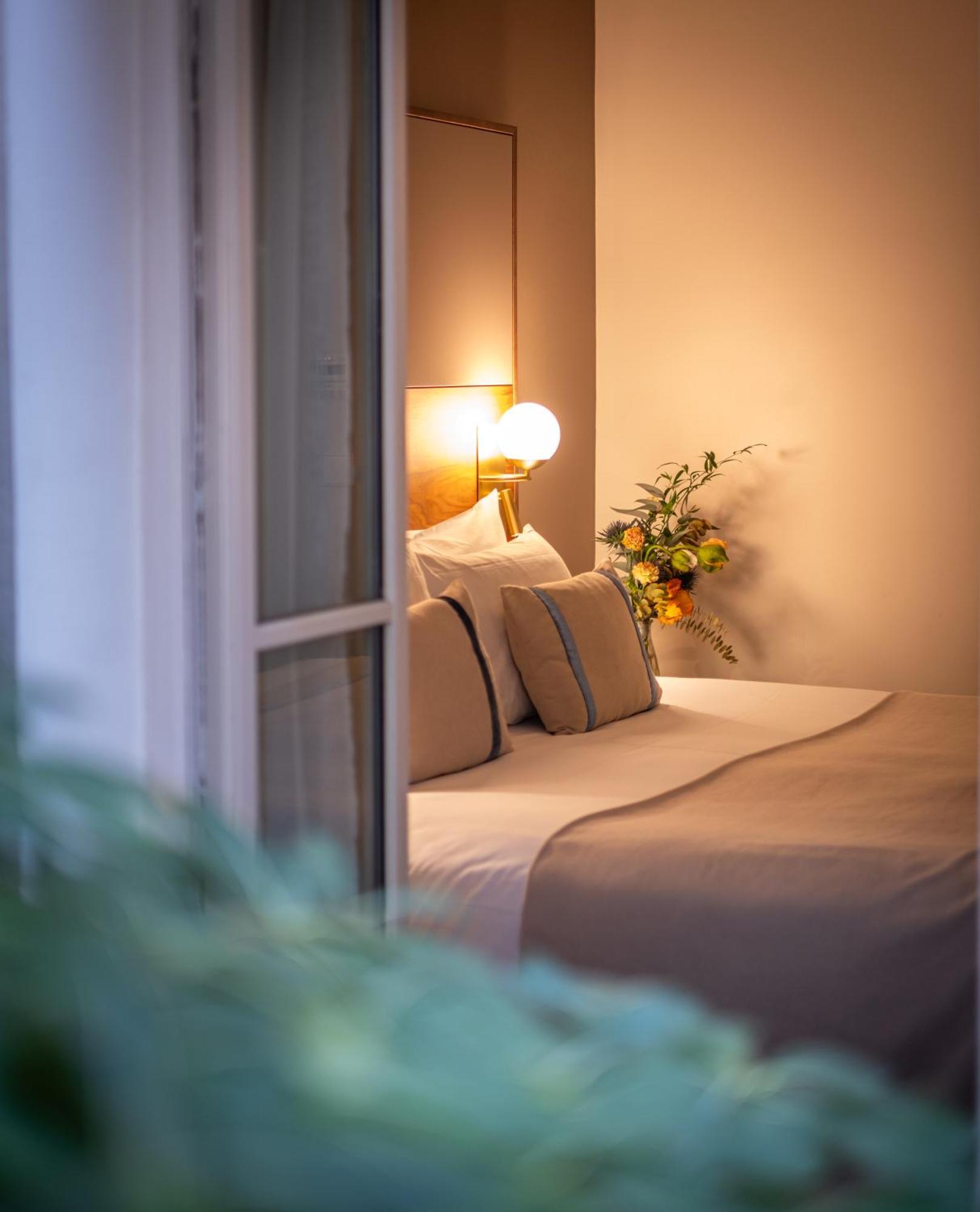 Hotel Le Tourville By Inwood Hotels Paris Exterior photo